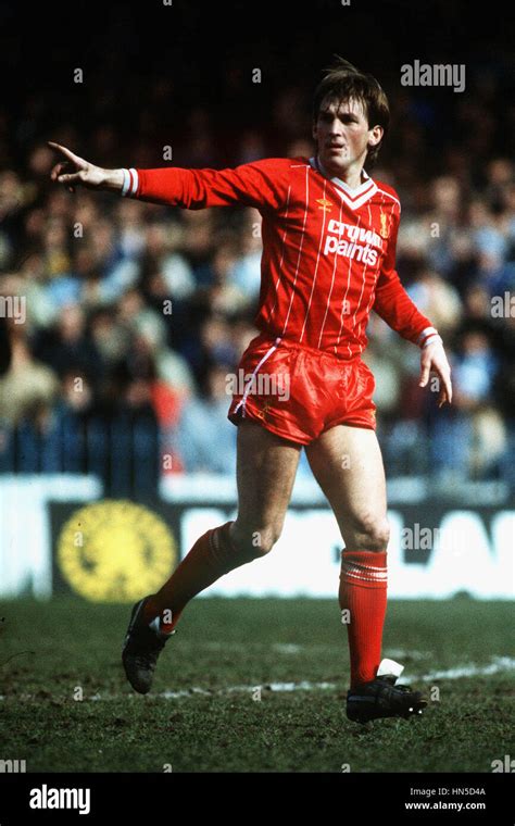 Kenny Dalglish Liverpool Scotland April Stock Photo Alamy