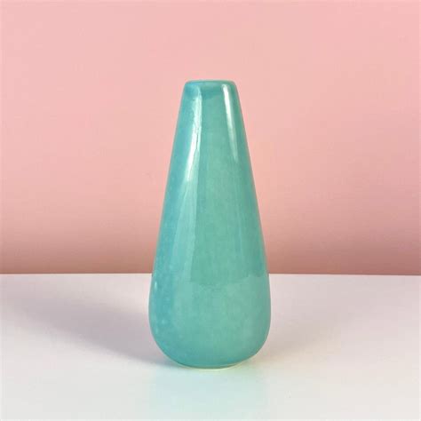 Teardrop Shaped Bud Vase Barela Vintage New York Ny