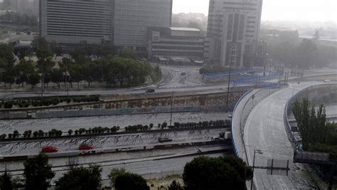 Una Fuerte Granizada Cubre Madrid De Blanco En Pleno Julio