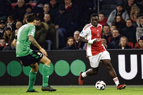 Zonder Coach Van T Schip Verspeelt Ajax Thuis Punten Tegen Pec Zwolle