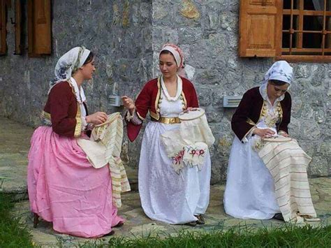 Sandžak beauty Traditional outfits Slavic clothing Folk clothing