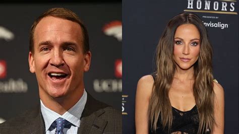 Nfl Fans Cant Stop Gushing Over Viral Peyton Manning Kay Adams Photo