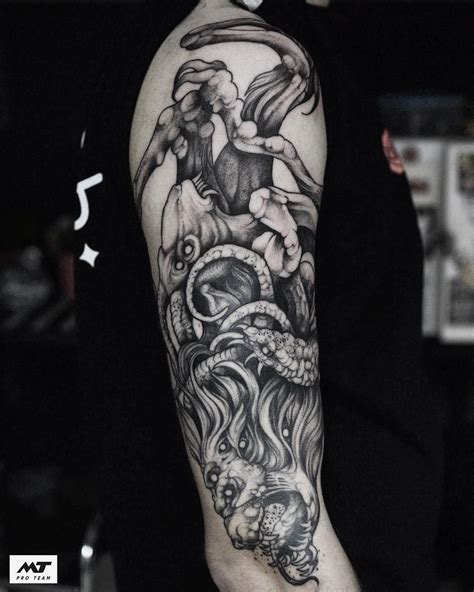 chimera tattoo Top Tattoos, Black Ink Tattoos, Tattoos And Piercings, Live Free Tattoo, The ...