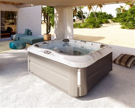 Explore Jacuzzi Hot Tubs Features Pool City