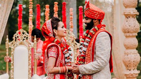 Marriage Wishes In Hindi अपने प्रियजन की शादी पर भेजें ये बेहतरीन