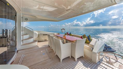 Golden 3 | OceanScapeYachts