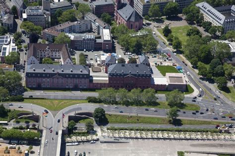 Luftbild Wiesbaden Flußbrücke Theodor Heuss Brücke im Ortsteil Kastel