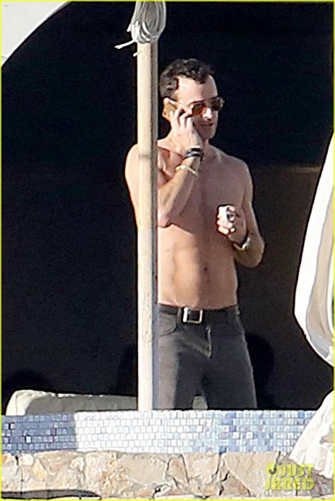 Jennifer Aniston Courteney Cox Bikini Babes In Cabo Photo