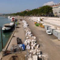 Lyon Il Y A Ans Les Berges Du Rh Ne Se M Tamorphosent Voici