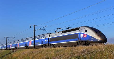 Vid O Les Passagers Du Train Guingamp Paris Clatent De Rire L