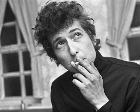 Bob Dylan Fue Denunciado Por Abusar Sexualmente De Una Menor De Edad En