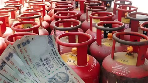 LPG Prices From November 1 19Kg Cylinder Prices Hiked By Rs 61 62 On