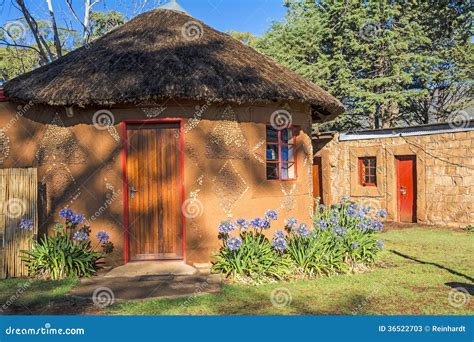 Round Hut Africa Stock Image Image Of Culture Circular 36522703