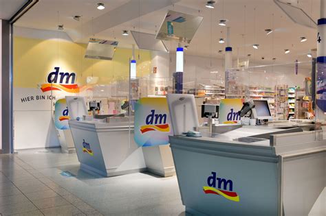 Dm Drogerie Markt Donau Einkaufszentrum