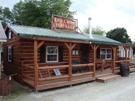 Amish-Made Log Cabin