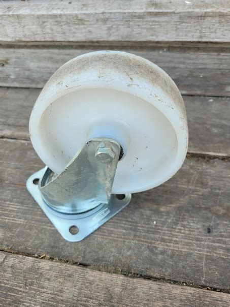 Колесики с креплением 2025 | Барахолка Ачинск Красноярск Назарово ...