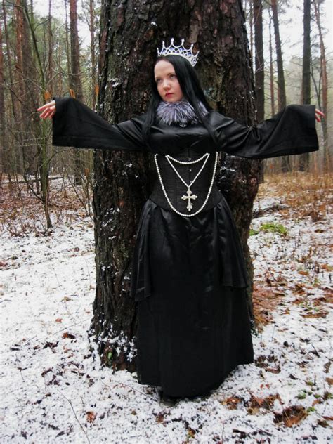 Black Queen 5 By Aeria Model On Deviantart