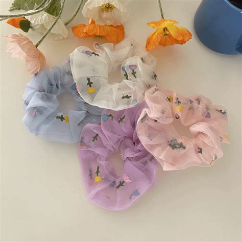 Pastel Tulip Hairband Modleaf