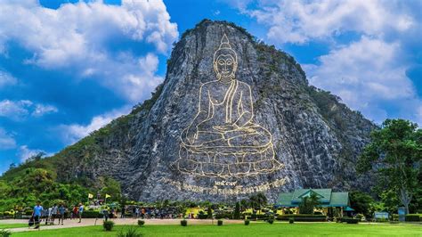 Trân Bảo Phật Sơn Khao Chi Chan Buddha ở Pattaya Thái Lan Tour du