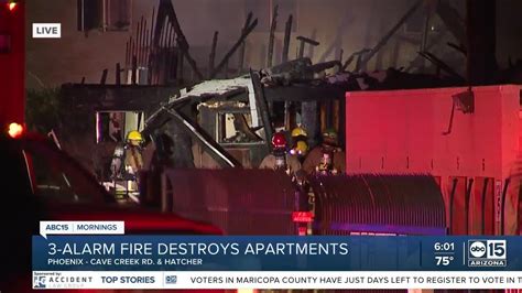 80 People Displaced After North Phoenix Third Alarm Apartment Fire Youtube