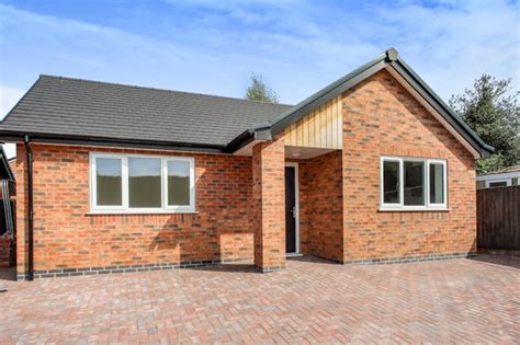 2 Bedroom Bungalow For Sale In Eaves Lane Cheadle Cheadle Stoke On