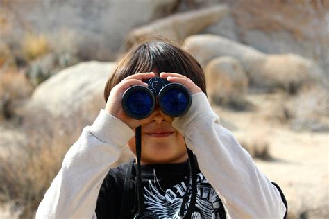 7 Ways To Easily Use Binoculars With Glasses Binocularsdesk