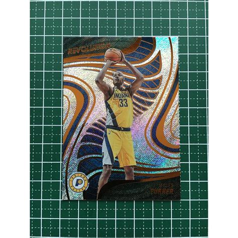 PANINI 2022 23 NBA REVOLUTION 45 MYLES TURNER INDIANA PACERS ベースカード