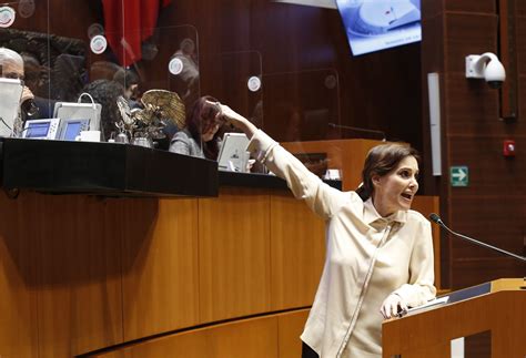 Lilly Téllez Arremete Contra Sánchez Cordero Desde La Tribuna Del