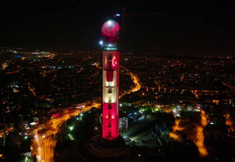 Atat Rk Cumhuriyet Kulesi Anakkale Zaferi Nin Y L D N M Nde A Lacak