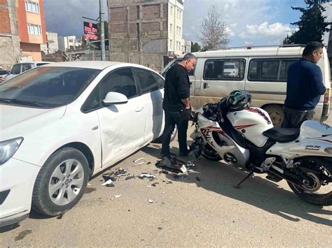 Adıyaman da Motosiklet ile Otomobil Çarpıştı 1 Yaralı Haberler