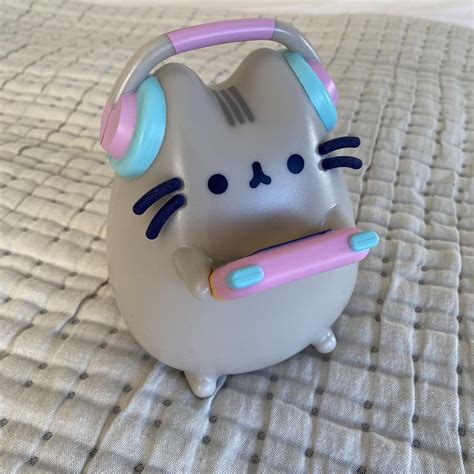 Official Pusheen Gamer Lamp With Gadget Decals 9 X Depop