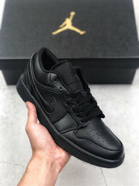 Gi Y Nam Air Jordan Low Triple Black