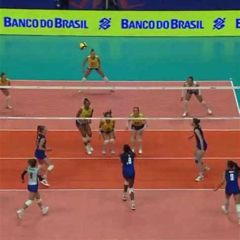 No Context Volleyball On Twitter Eu Te Amo Paola Egonu Mas Hoje A