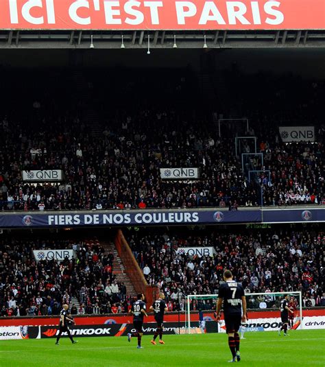 Psg 25000 Abonnés Et Une Pelouse Chauffée Au Camp Des Loges