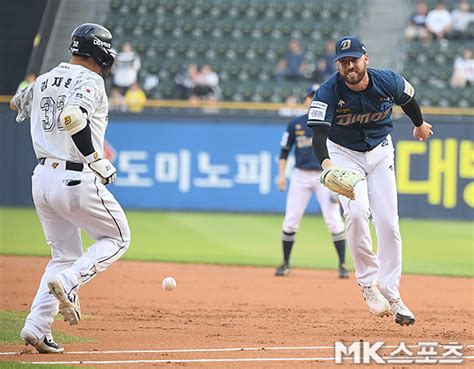 19日、ソウル蚕室（チャムシル）球場で「2024プロ野球」ncダイノスと斗山（トゥサン）ベアーズの試合が行われた。この日の先発はncのカス