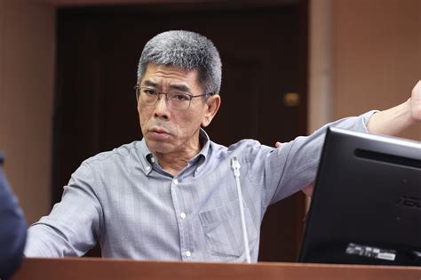 [新聞] 綠委質詢罵哭勞長 再嗆執政黨對不起全台千萬勞工 看板 Gossiping Mo Ptt 鄉公所