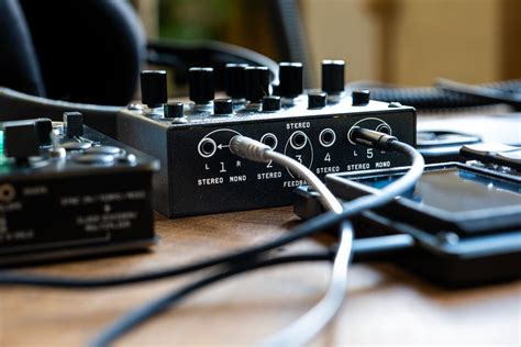 Bastl Bestie A Beast Pocket Stereo Mixer With Distortionsaturator