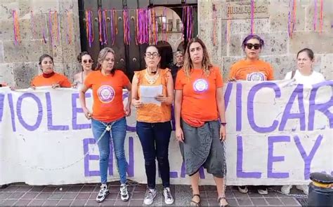 Jalisco Mujeres Se Encadenan E Inician Huelga De Hambre Contra