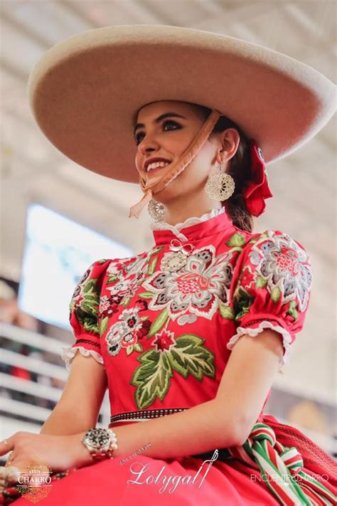 Vestidos Mexicanos Vestidos Tipicos De Mexico Vestidos Escaramuza Vestido De Charra