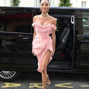 Jourdan Dunn Shows Her Cleavage At The Royal Monceau Hotel During Paris