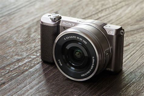 Sony A5100 Acquire