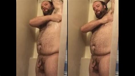 Beefy Bear Showers Pornhub Gay