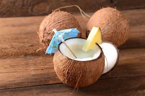 How Much Grated Coconut Meat Or Milk Is In A Pound Of Coconuts