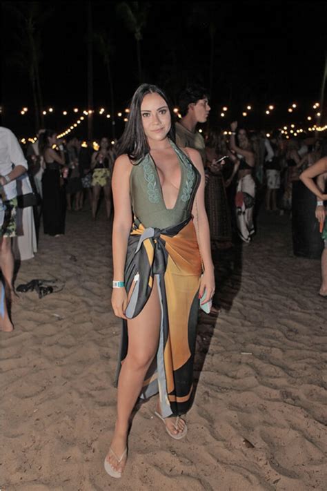 4ª edição da Bikini Memories agita a praia de Maracaípe Portal Thiago Lagos