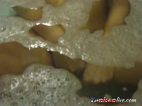 Jaripha Suticost Strips Naked In Bath Shows All