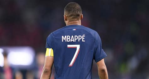 PSG le club veut vendre Mbappé une clause XXL à la clé