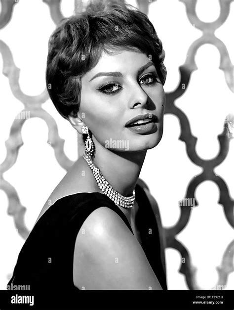 SOPHIA LOREN Italian film actress in 1959 Stock Photo - Alamy