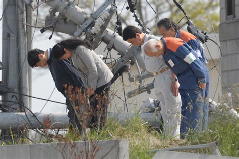 【画像・写真2枚目】東日本大震災から12年、雅子さまの被災地ご訪問を写真で振り返る 女性自身