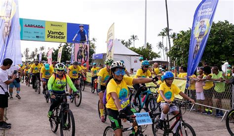 Bike Re Ne Fam Lia E Amigos Nas Etapas Do Festival Vamos Passear