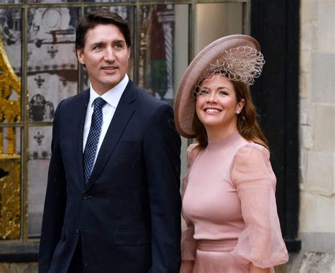 Canadian Pm Justin Trudeau And Wife Sophie Announce Separation After 18